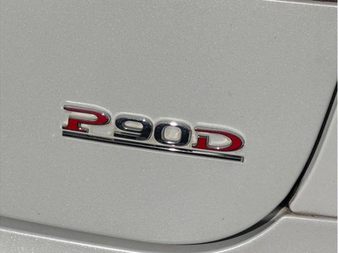 Used 2015 Tesla Model S P90D image 16