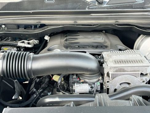 Used 2022 RAM 1500 Big Horn AWD/4WD image 30