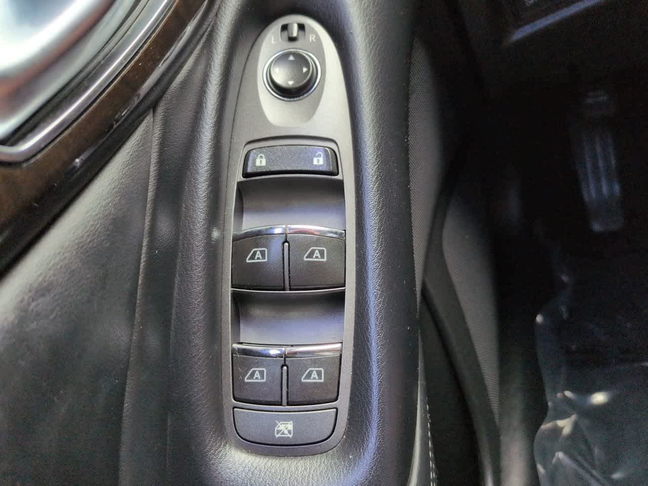 Used 2019 INFINITI Q50 Luxe RWD image 22