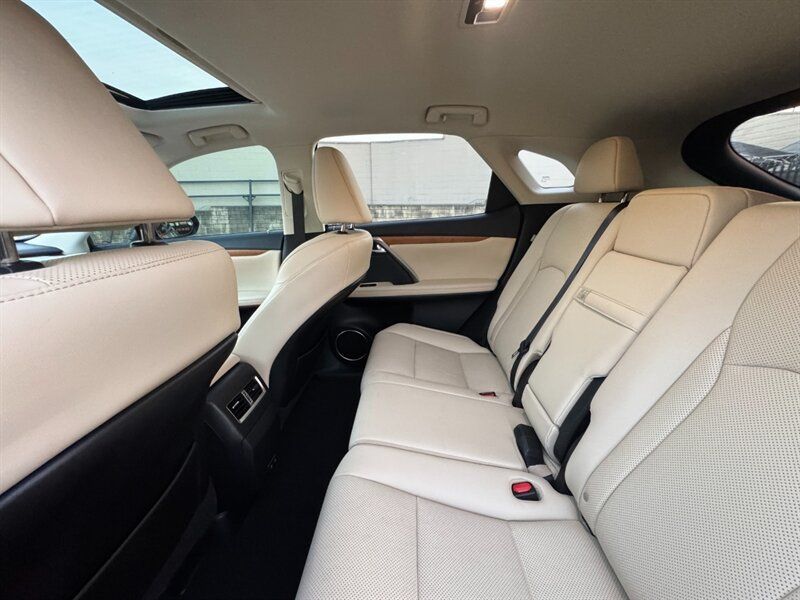 Used 2022 Lexus RX 350 AWD w/ Premium Package image 17