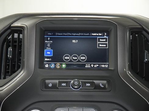 Used 2024 Chevrolet Silverado 2500 Custom w/ Custom Value Package image 34