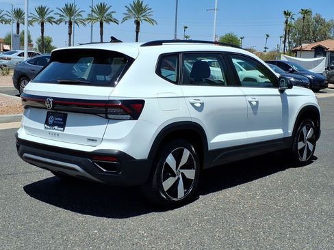 Certified 2025 Volkswagen Taos S AWD/4WD image 7