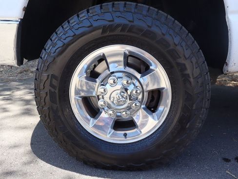 Used 2005 Dodge Ram 2500 Truck SLT image 39