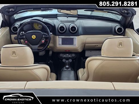 Used 2012 Ferrari California image 26