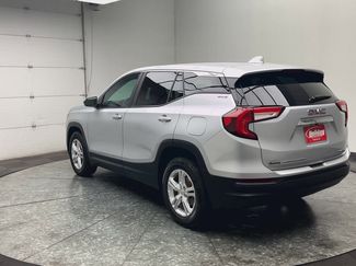 Used 2022 GMC Terrain SLE w/ LPO, Floor Liner Package video 2