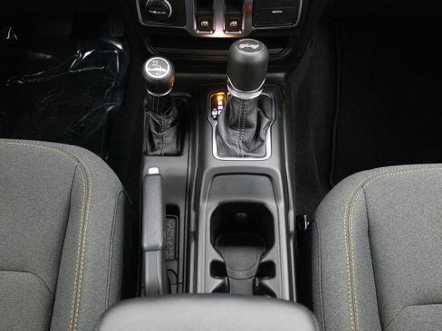 New 2026 Jeep Wrangler Sport AWD/4WD image 25