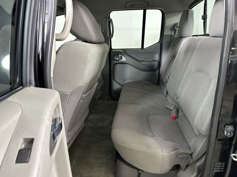 Used 2017 Nissan Frontier SV w/ SV Value Truck Package image 25