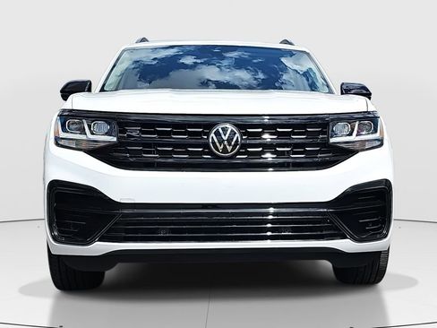 Used 2023 Volkswagen Atlas SEL R-Line AWD/4WD image 2