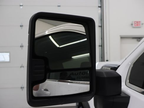 Used 2025 GMC Sierra 3500 SLE w/ SLE Convenience Package AWD/4WD image 39