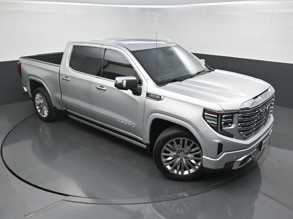 Used 2022 GMC Sierra 1500 Denali RWD image 32