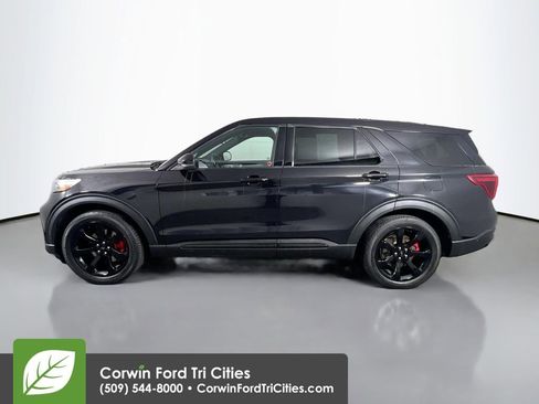 Used 2021 Ford Explorer ST w/ ST Street Pack image 6