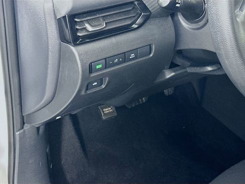 Used 2024 Nissan Sentra SV image 10