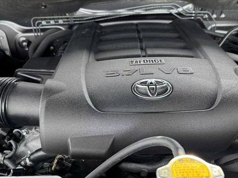 Used 2017 Toyota Tundra Limited w/ Limited Premium Package image 21