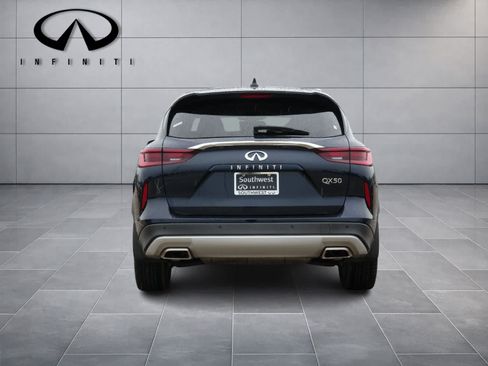 Certified 2023 INFINITI QX50 Luxe w/ Cargo Package FWD image 6