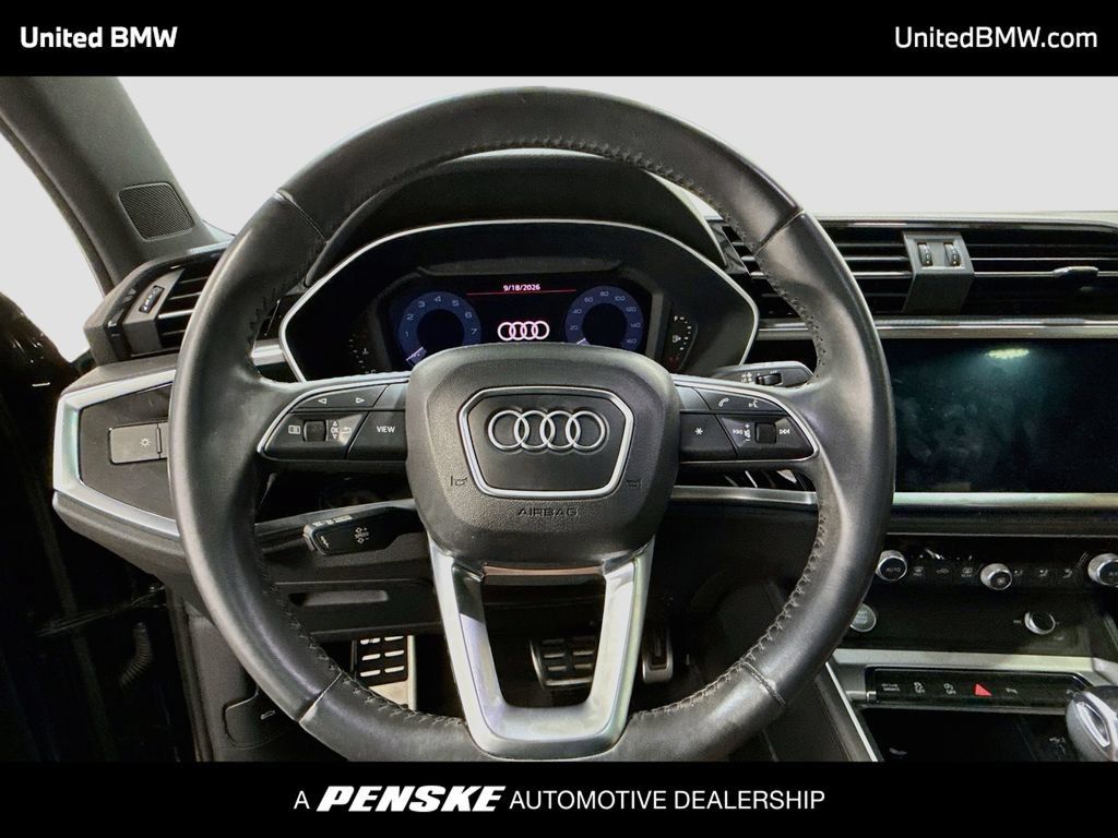 Used 2020 Audi Q3 2.0T Premium w/ Convenience Package AWD/4WD image 13