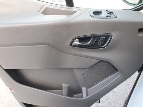 Certified 2022 Ford Transit 250 Low Roof w/ Exterior Upgrade Package image 22