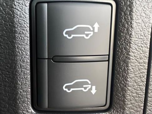 New 2026 Nissan Armada PRO-4X w/ Captain's Chari Seat Package AWD/4WD image 34