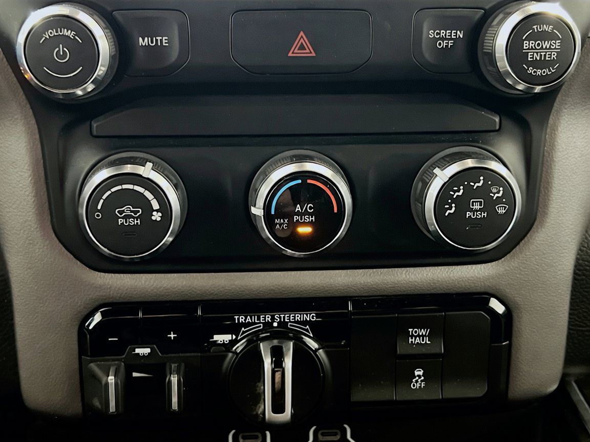 Used 2022 RAM 1500 Big Horn w/ Trailer Tow Group AWD/4WD image 11