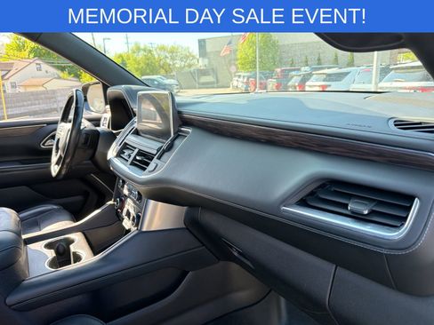 Used 2021 Chevrolet Tahoe LT w/ LT Signature Package AWD/4WD image 16