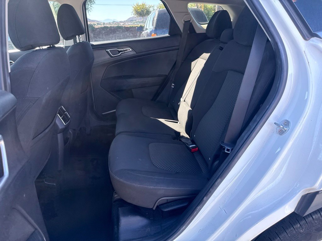Used 2023 Kia Sportage LX FWD image 20
