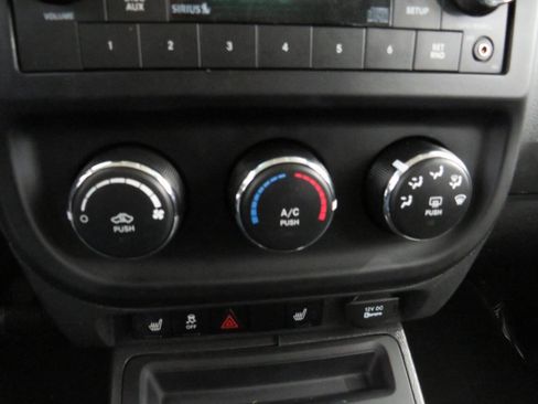 Used 2017 Jeep Patriot Sport w/ Power Value Group image 18