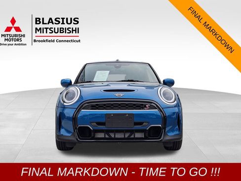 Used 2023 MINI Cooper S image 3