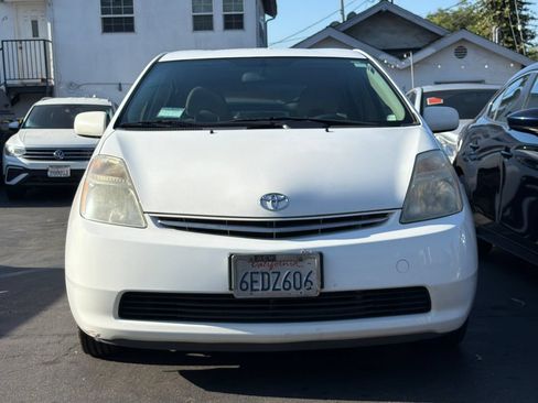 Used 2008 Toyota Prius w/ Pkg 2 FWD image 3