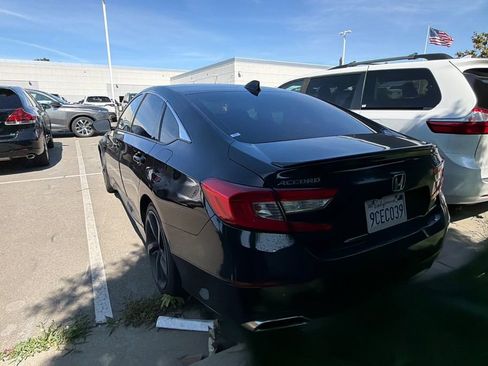 Certified 2018 Honda Accord Sport image 5