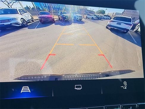 Used 2024 Chevrolet Colorado Z71 w/ Z71 Convenience Package 2 image 18