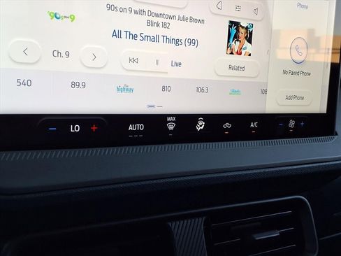 New 2025 Ford Maverick XL image 10