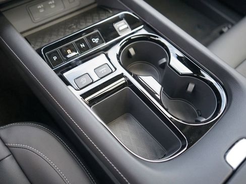 Used 2025 Nissan Murano SL image 23