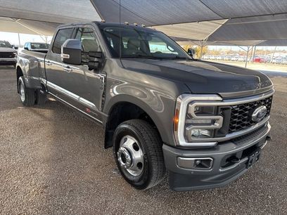 Used 2025 Ford F350 Platinum w/ Platinum Plus Package