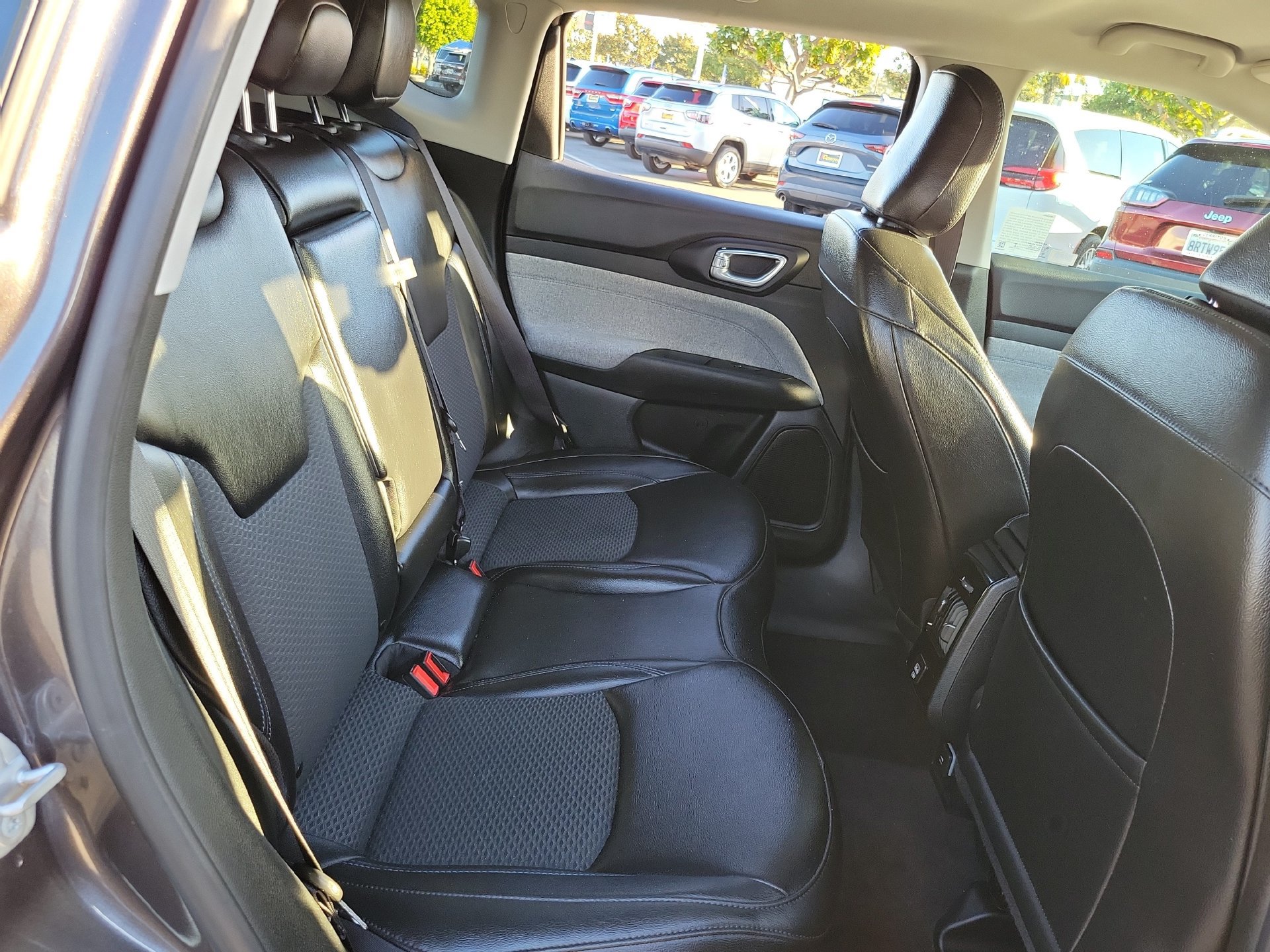 Certified 2022 Jeep Compass Latitude AWD/4WD image 21