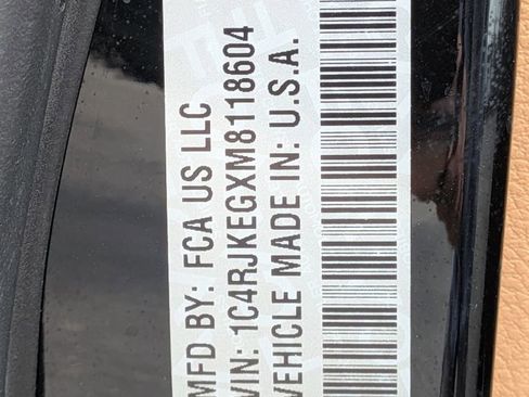 Used 2021 Jeep Grand Cherokee L Summit AWD/4WD image 31