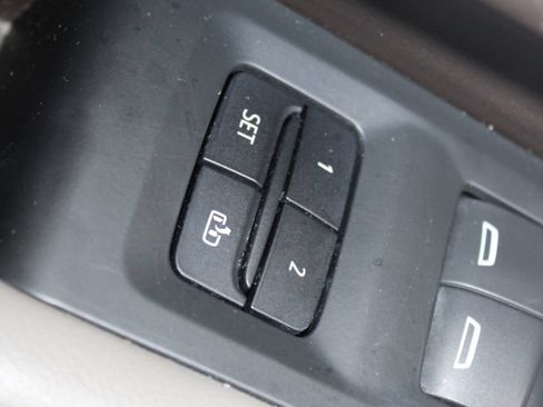 Used 2021 Chevrolet Tahoe LT RWD image 27