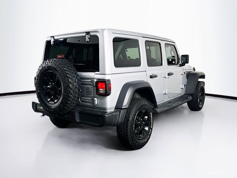 Used 2023 Jeep Wrangler Unlimited w/ Cold Weather Group AWD/4WD image 9