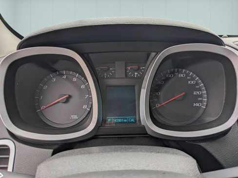 Used 2017 Chevrolet Equinox LT w/ Convenience Package AWD/4WD image 17