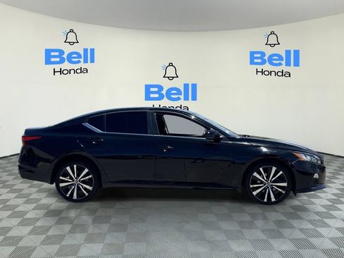 Used 2019 Nissan Altima 2.5 SR w/ SR Premium Package AWD/4WD image 5