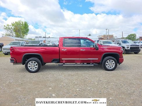 Used 2024 Chevrolet Silverado 3500 High Country w/ High Country Premium Package AWD/4WD image 7
