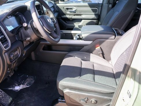 New 2026 RAM 1500 Big Horn AWD/4WD image 4