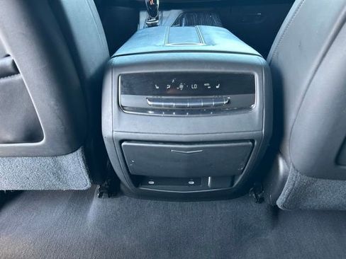Used 2021 Cadillac Escalade Sport w/ Driver Assist Tech Package AWD/4WD image 24