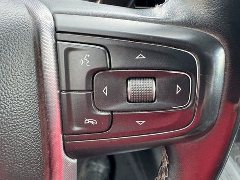 Used 2024 GMC Sierra 2500 SLE image 13