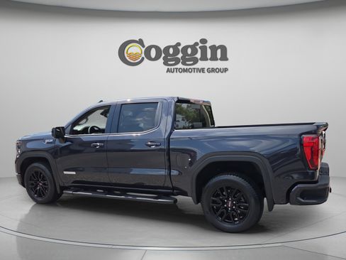 Used 2025 GMC Sierra 1500 Elevation w/ Elevation Premium Package RWD image 3