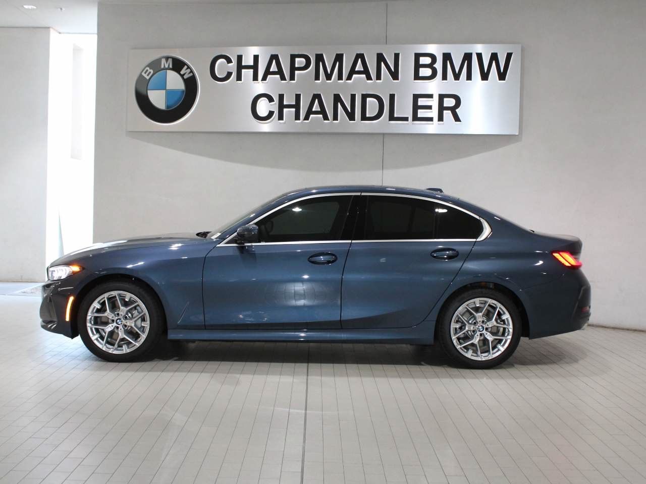 Certified 2026 BMW 330i Sedan RWD image 3