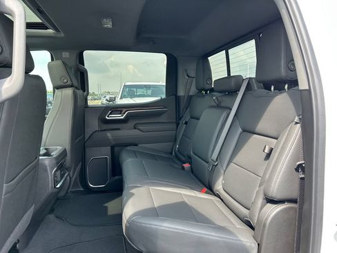 New 2026 GMC Sierra 1500 SLT w/ SLT Premium Package AWD/4WD image 36
