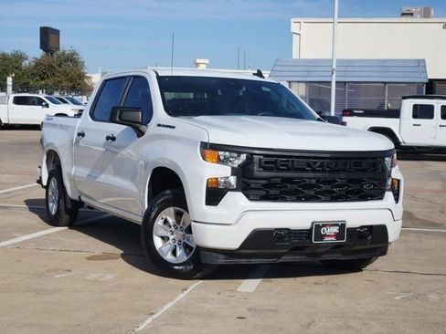 Used 2023 Chevrolet Silverado 1500 Custom w/ LPO, Dark Essentials Package image 2