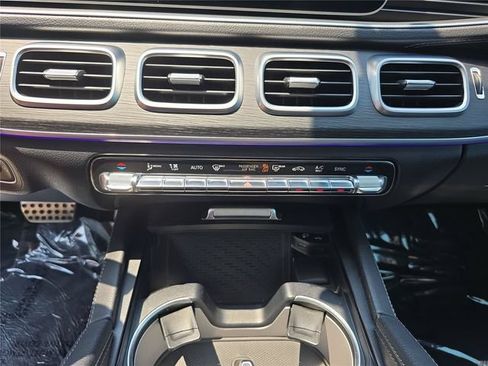 Certified 2023 Mercedes-Benz GLS 580 4MATIC image 30