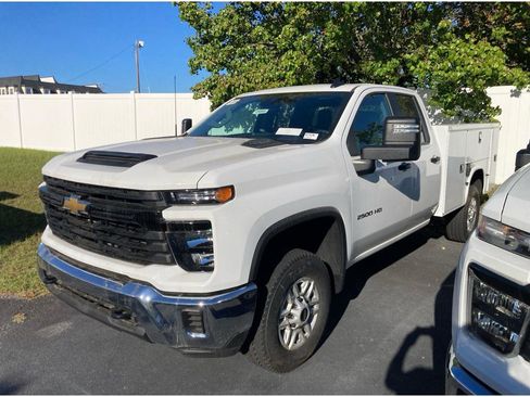 New 2025 Chevrolet Silverado 2500 W/T w/ WT Convenience Package AWD/4WD image 2