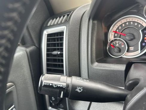 Used 2016 RAM 2500 Big Horn image 26