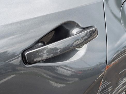 Used 2023 Kia Soul LX w/ LX Technology Package image 16